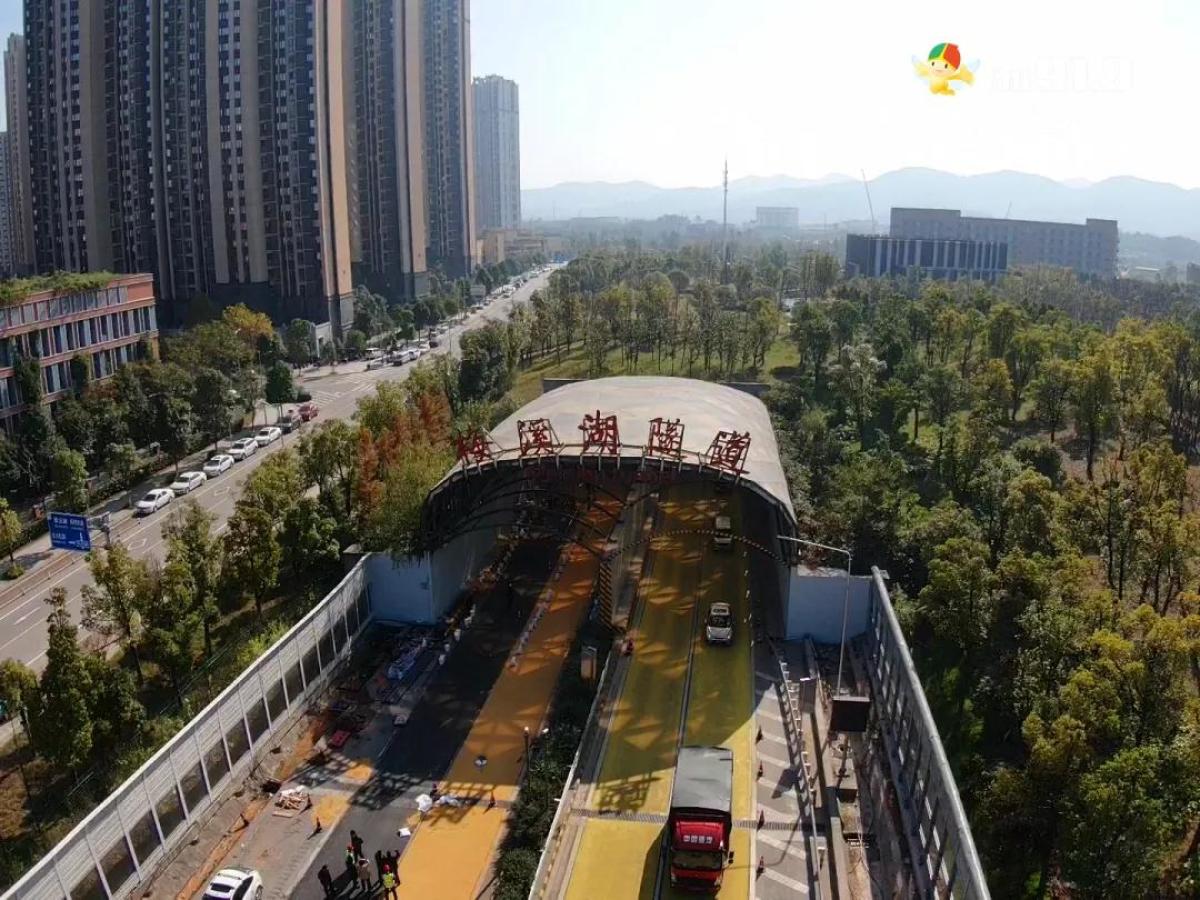 "颜值天花板"梅溪湖隧道,即将通车!