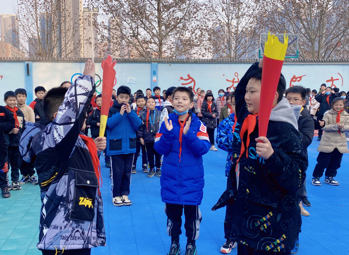 小学生冬奥火炬制作图片