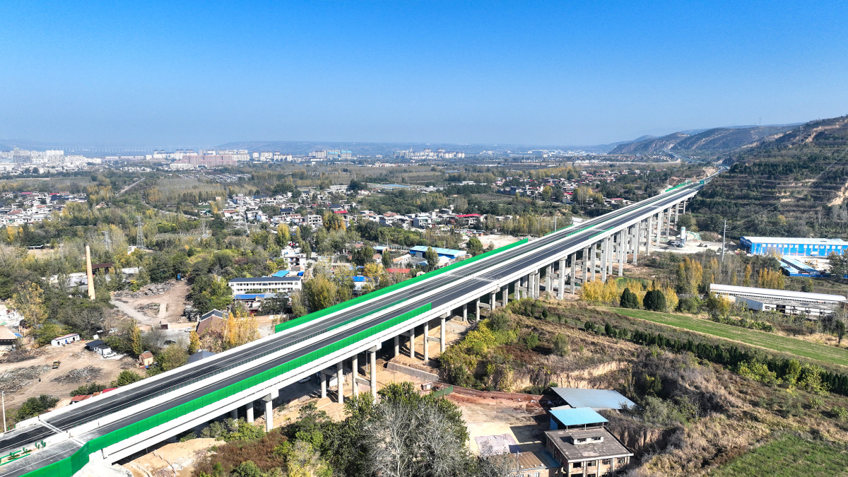 的同時,也進一步為靈寶市生態文化旅遊圈開發建設提供更好的交通條件