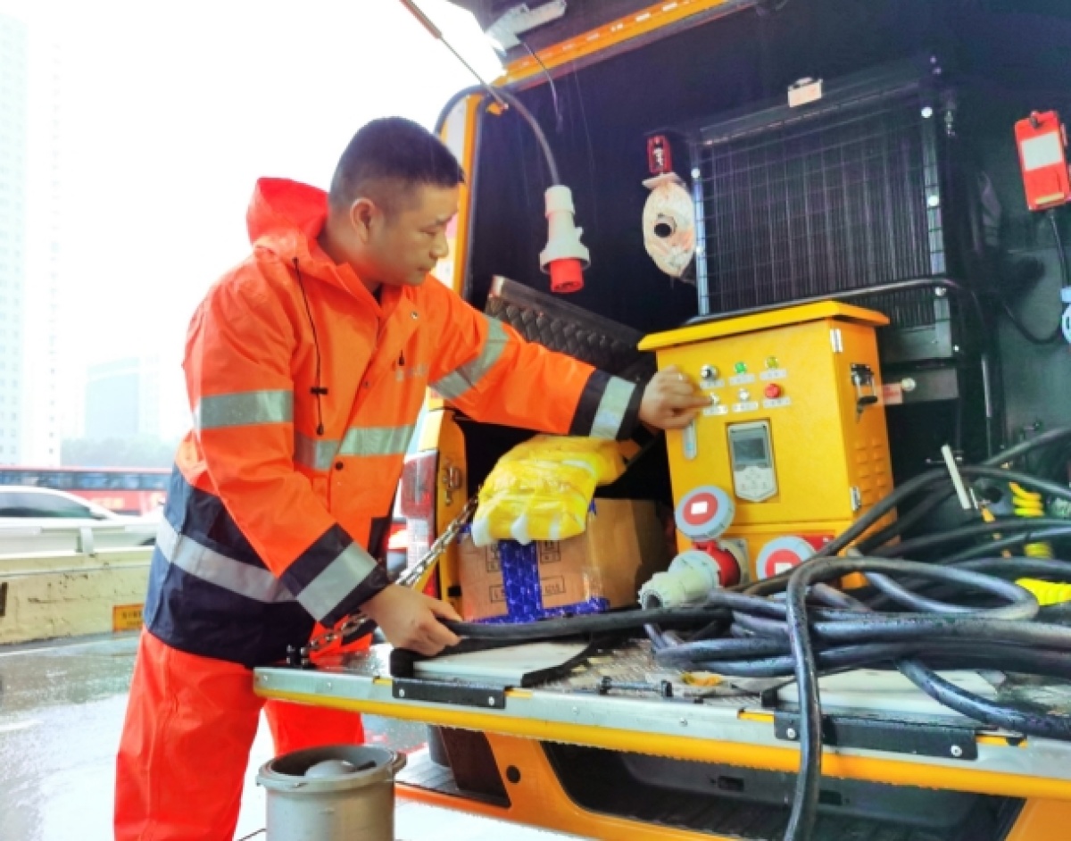 退伍不褪色!他们是郑州防汛一线的"城管先锋"